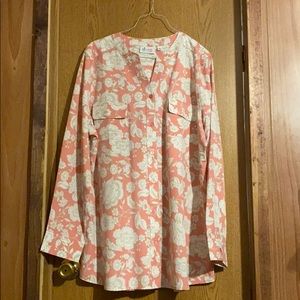 d&co, L, pink Floral, long sleeves, button up.